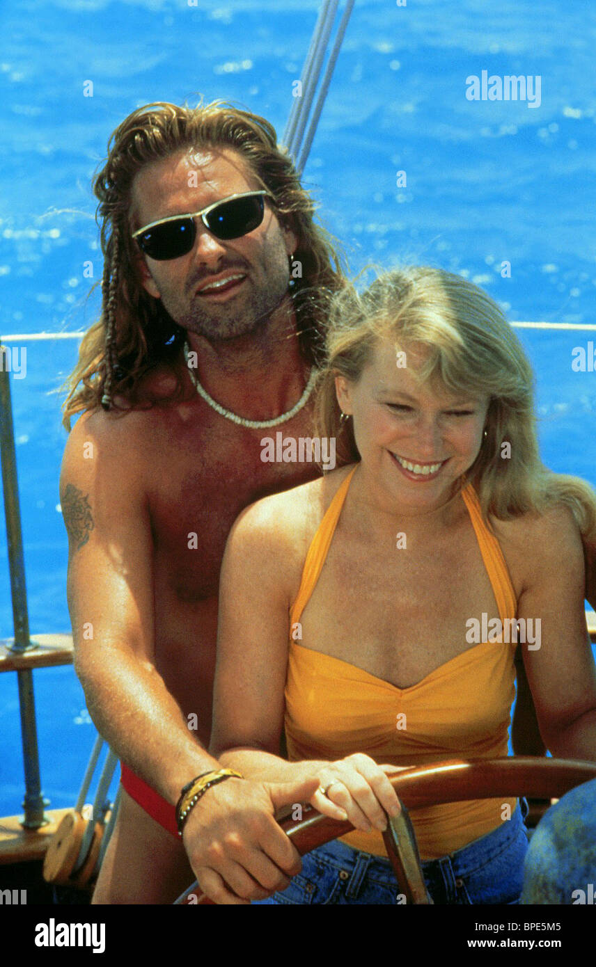 KURT RUSSELL, MARY KAY PLACE, CAPTAIN RON, 1992 Stock Photo - Alamy