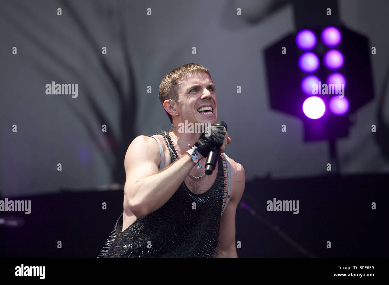 Jake Shears of The Scissor Sisters, The Pyramid Stage, Glastonbury
