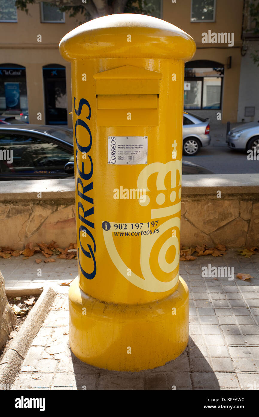 Barcelona Post box, Spain Stock Photo Alamy