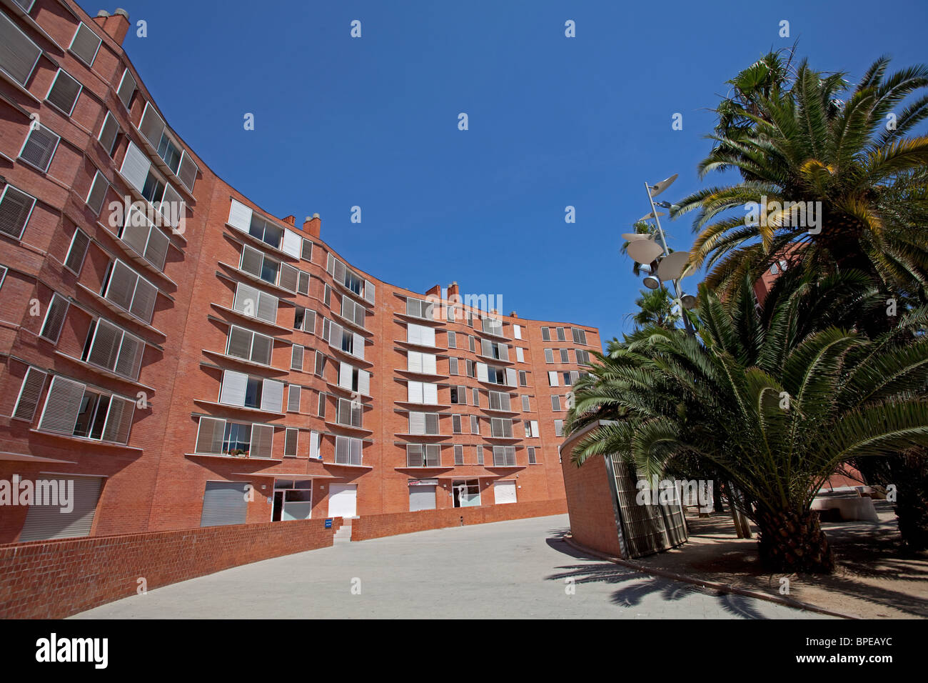 Barcelona State-of-the-art apartment block in Vila Olimpic, Spain Stock Photo