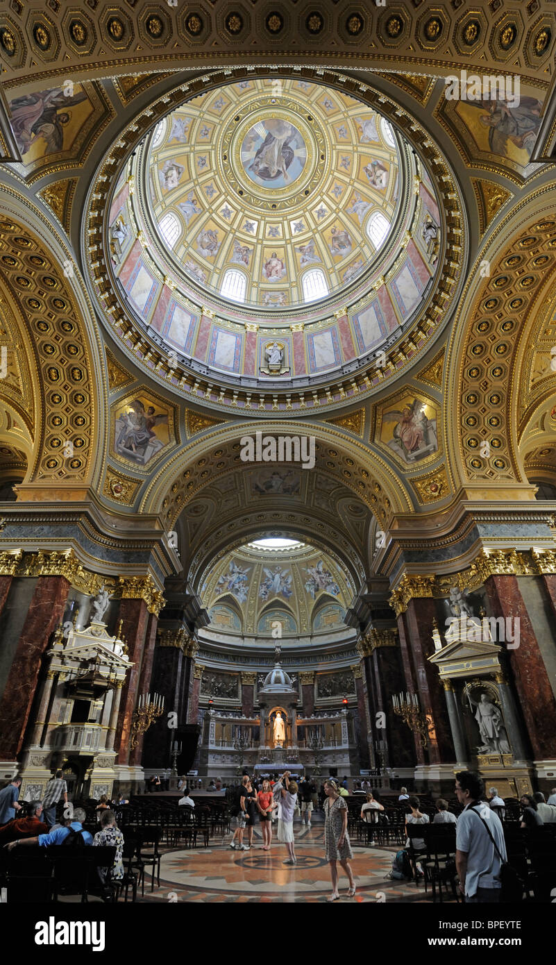 Budapest, Hungary. St Stephen's Basilica (Szent Istvan Bazilika; 1905) Interior Stock Photo