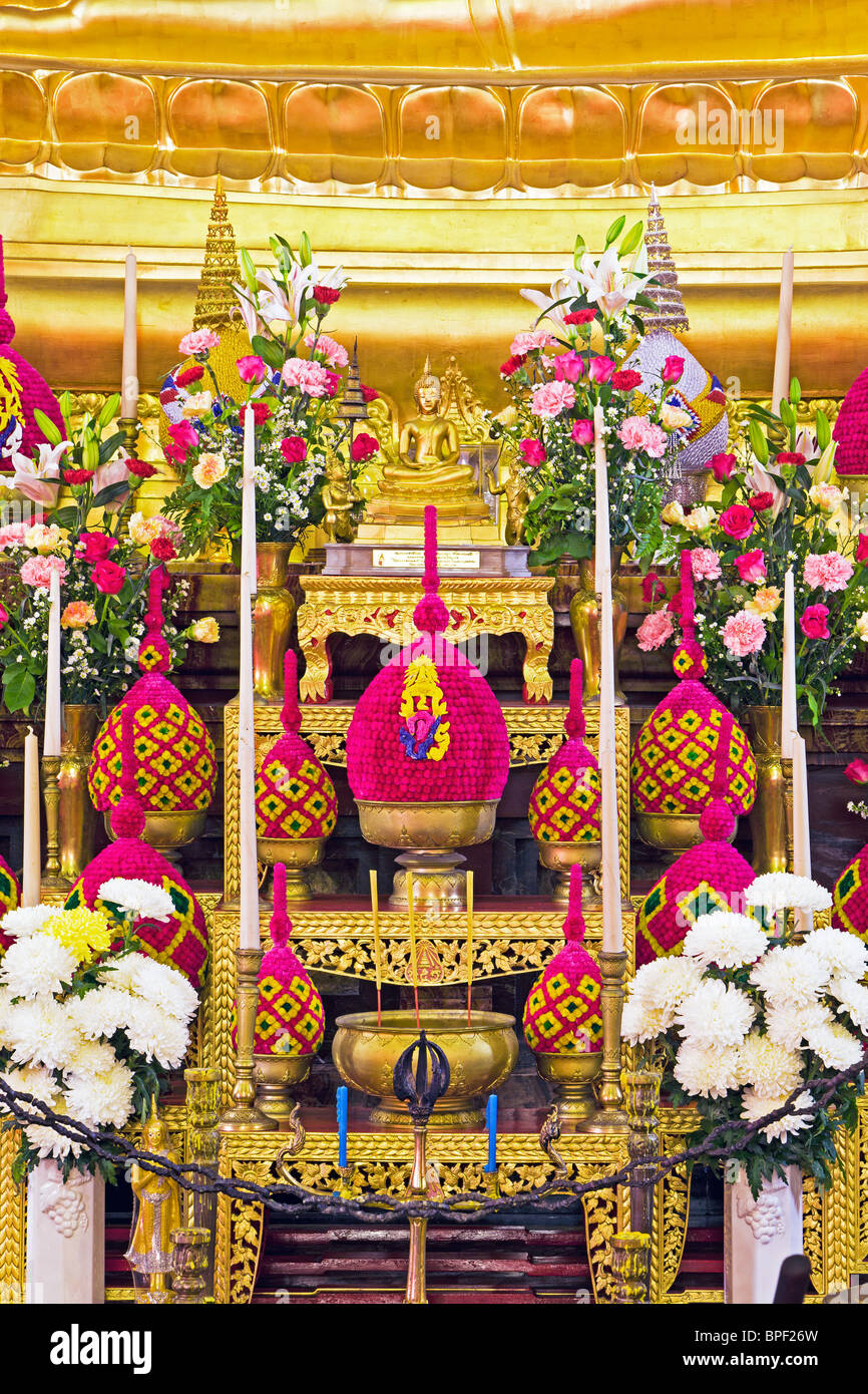 Golden Buddha Statue, Wat Benjamabophit (Marble Temple), Bangkok, Thailand Stock Photo