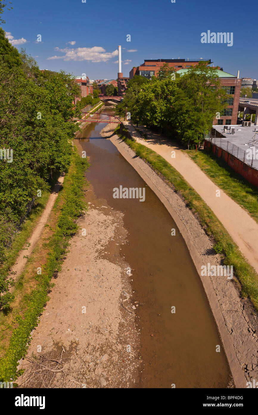 C&o canal georgetown hi-res stock photography and images - Alamy
