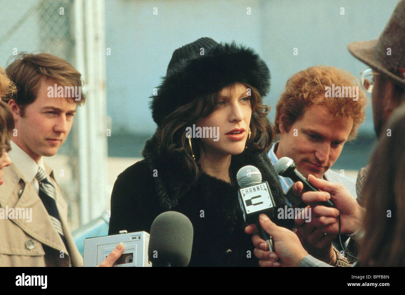 EDWARD NORTON COURTNEY LOVE & WOODY HARRELSON THE PEOPLE ...