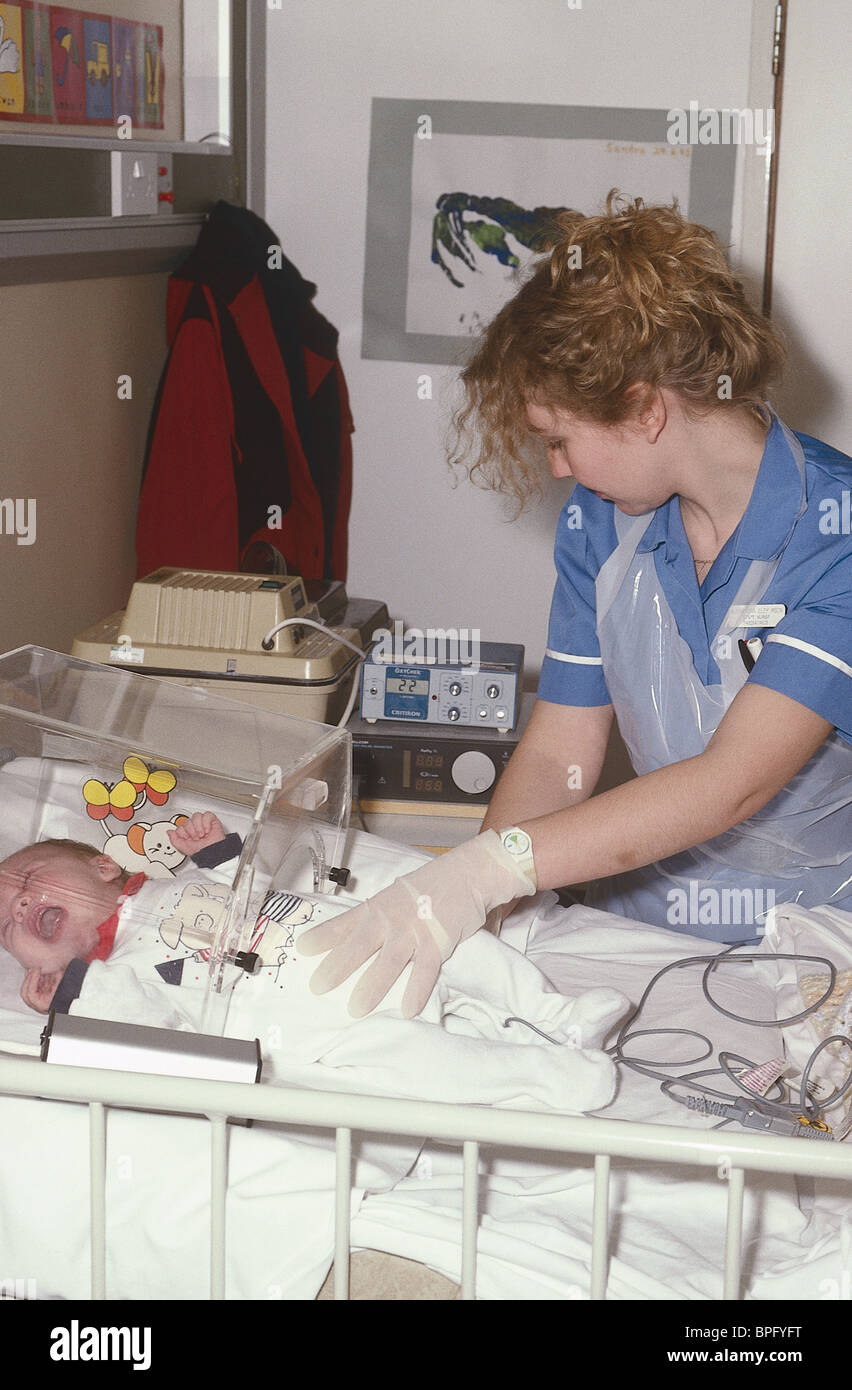 Baby with Bronchiolitis on oxygen therapy Stock Photo Alamy