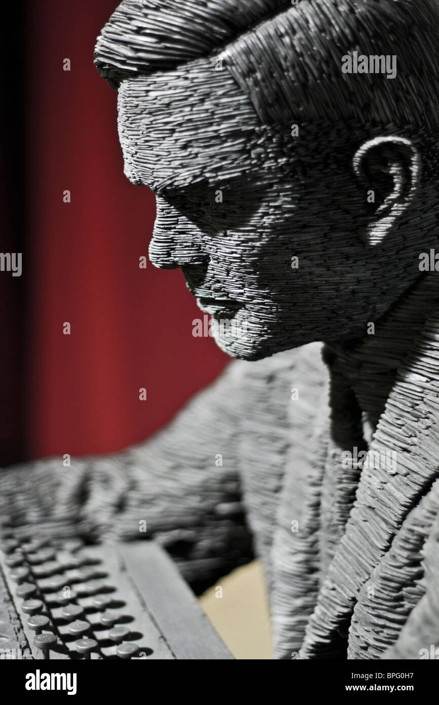 The Alan Turing sculpture by the artist Stephen Kettle on display at Bletchley Park near Milton Keynes, Buckinghamshire, England Stock Photo