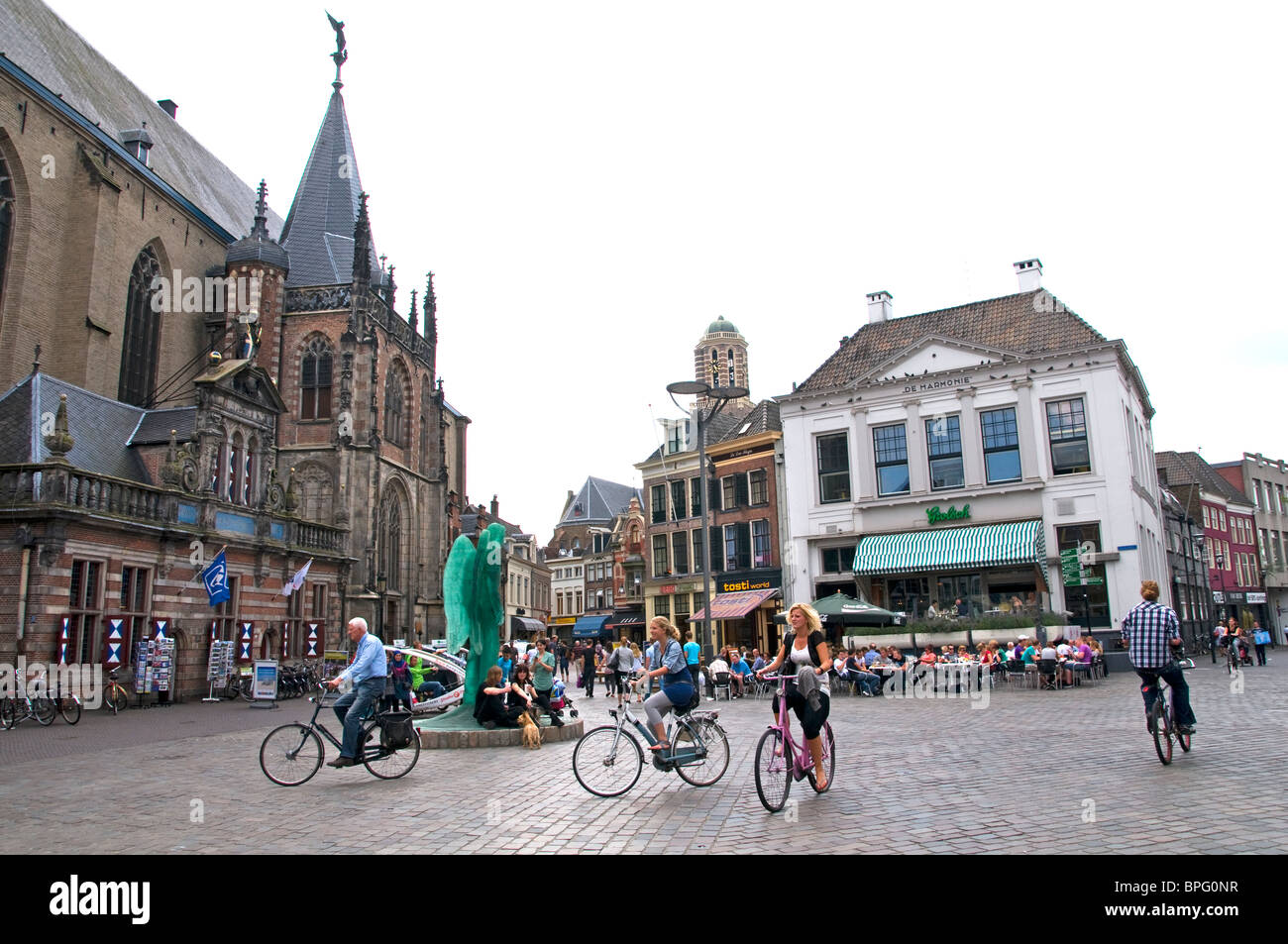 Zwolle Overijssel historic town city Netherlands bike bikes bar pub restraurant Stock Photo