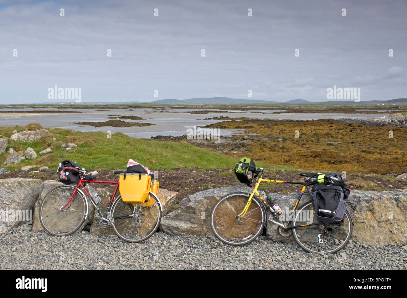 Cycling on South Uist at Gramsdal, Cairinis, Outer Hebrides, Western Isles, Scotland.  SCO 6461 Stock Photo