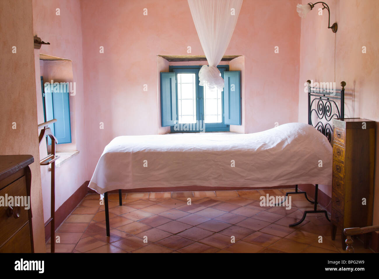 Mediterranean Bedroom Stock Photo 31086309 Alamy