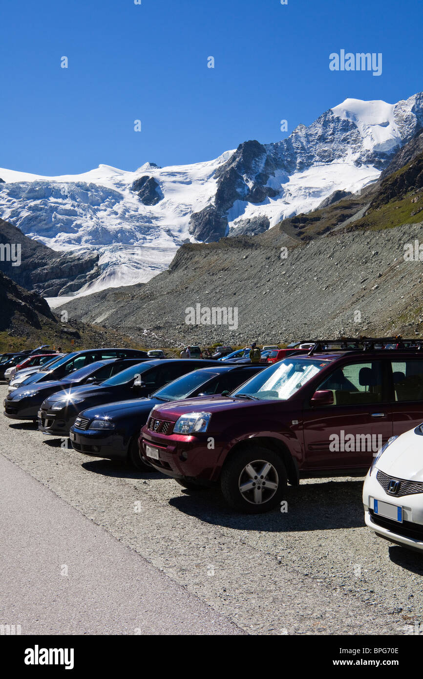 Mass tourism hi-res stock photography and images - Alamy