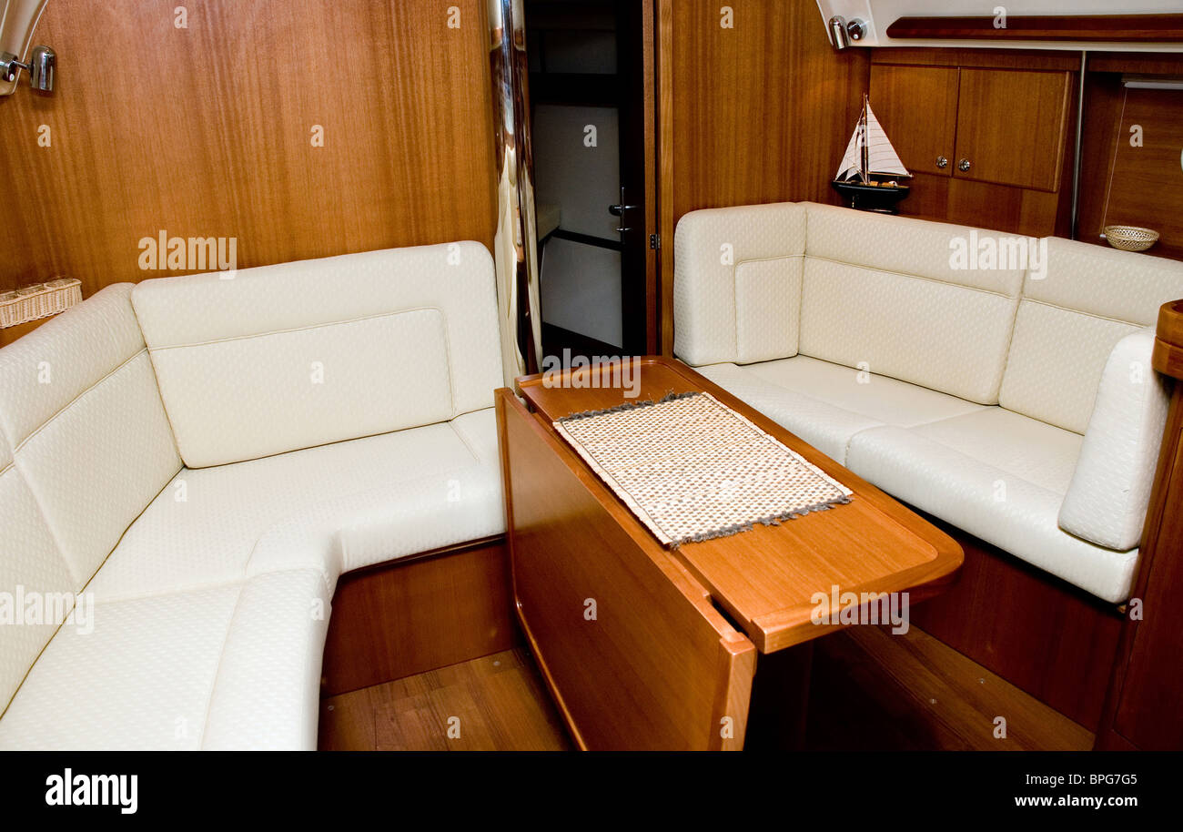 Luxury yacht interior hi-res stock photography and images - Alamy
