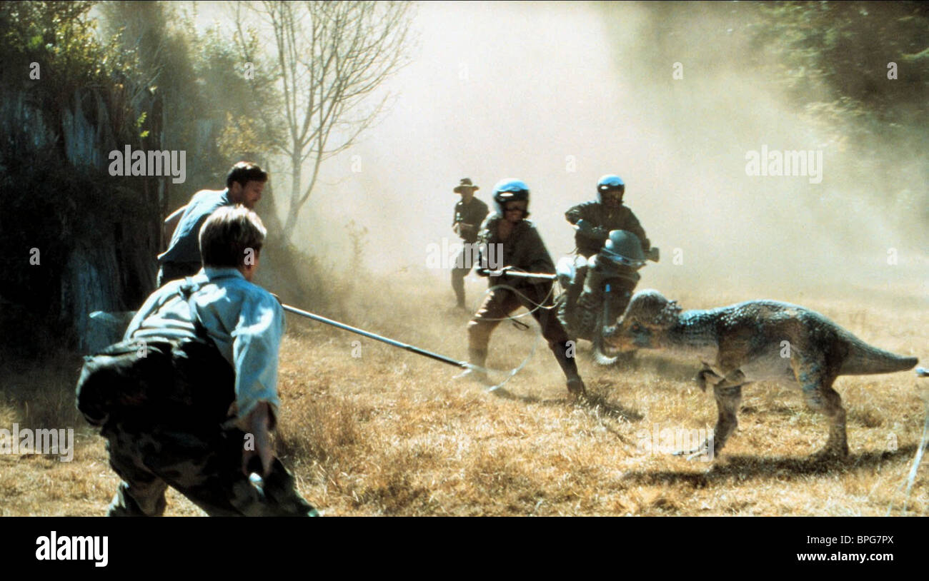 Dinosaur Hunters The Lost World Jurassic Park 2 1997 Stock Photo Alamy Dinosaur Hunters The Lost World Jurassic Park 2 1997 Stock Photo Alamy