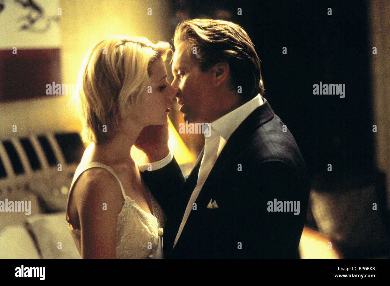 Film Michael Douglas Gwyneth Paltrow GWYNETH PALTROW, MICHAEL DOUGLAS, A PERFECT MURDER, 1998 Stock Photo
