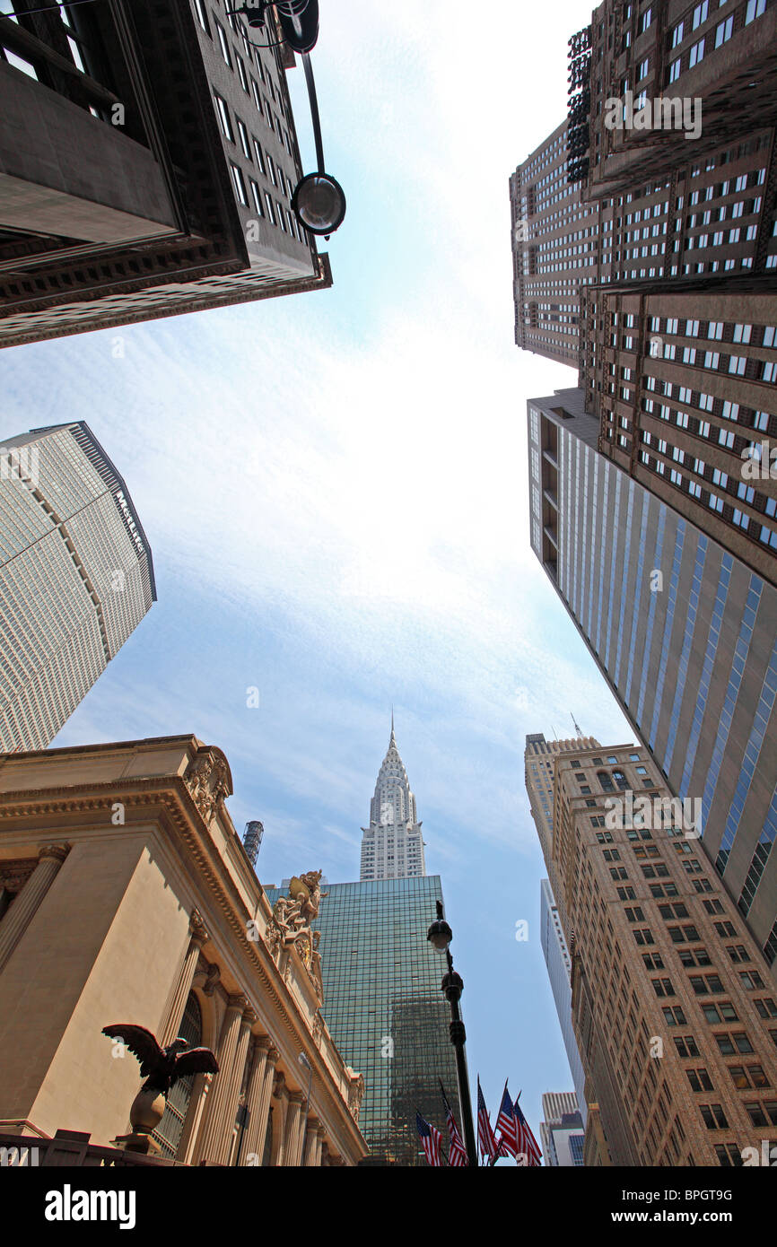 New york city building space hi-res stock photography and images - Alamy