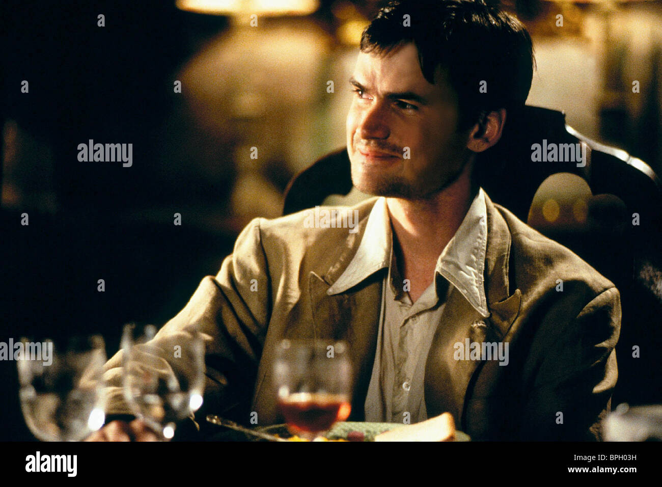 Films Et Séries Tv Avec Jeremy Davies JEREMY DAVIES UP AT THE VILLA (2000 Stock Photo: 31106085 - Alamy