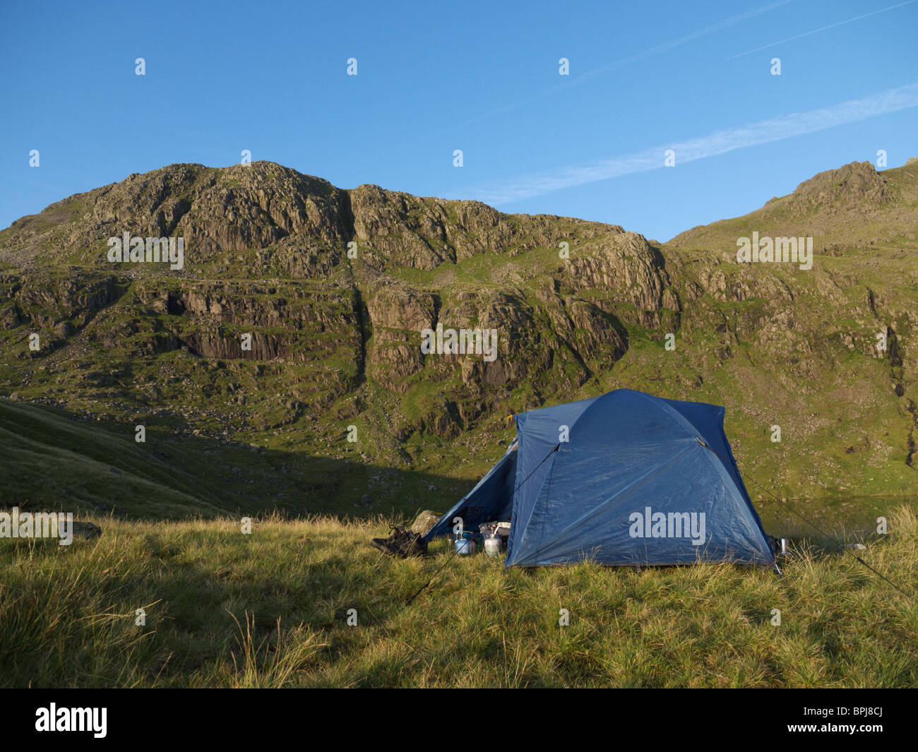 Wild Camping At Angle Tarn In The Lake District National Park Uk Stock Photo Alamy