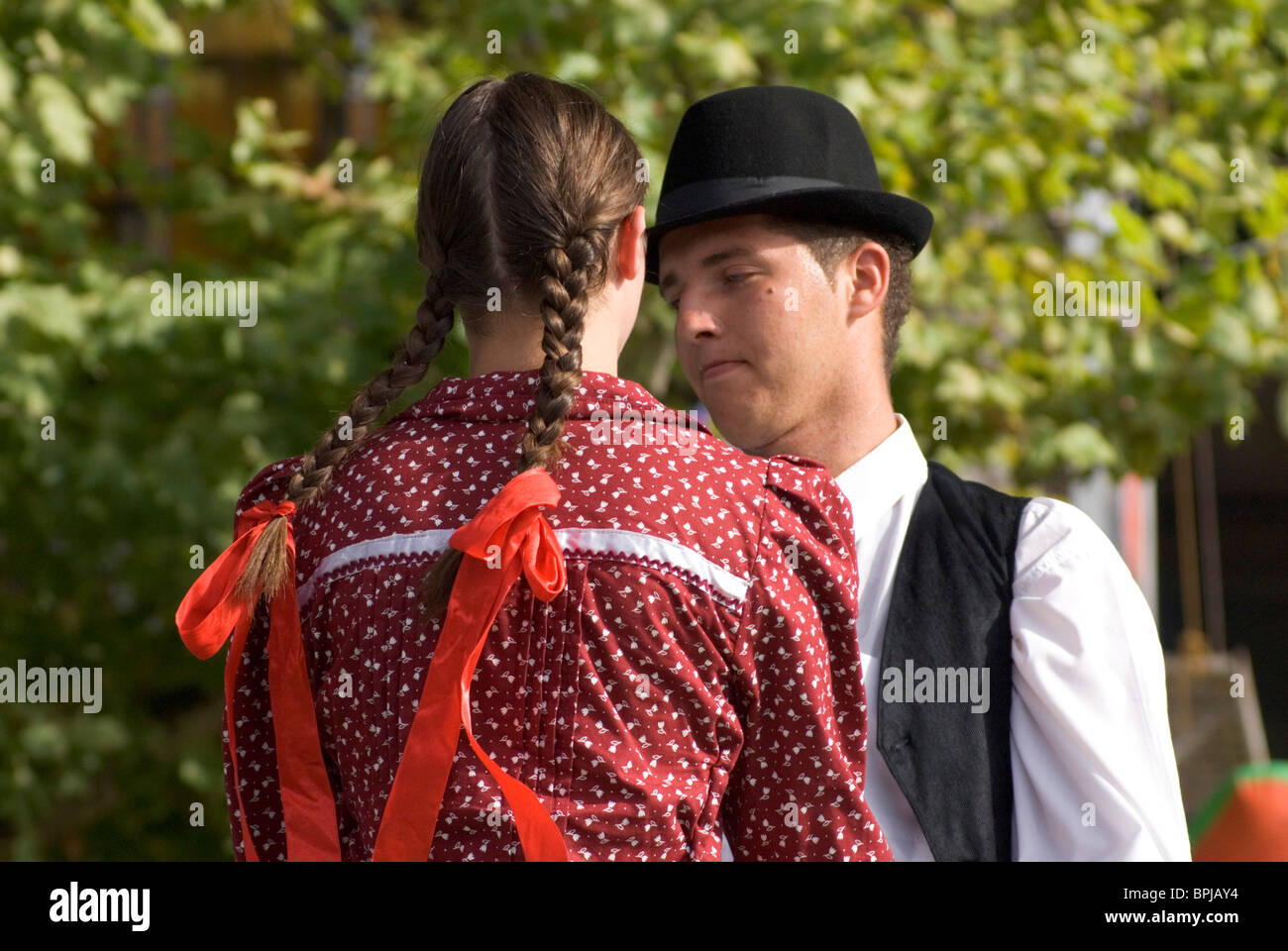 Traditional folk dance Hungary Stock Photo - Alamy