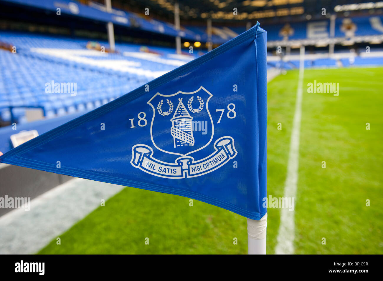 Everton flag hi-res stock photography and images - Alamy