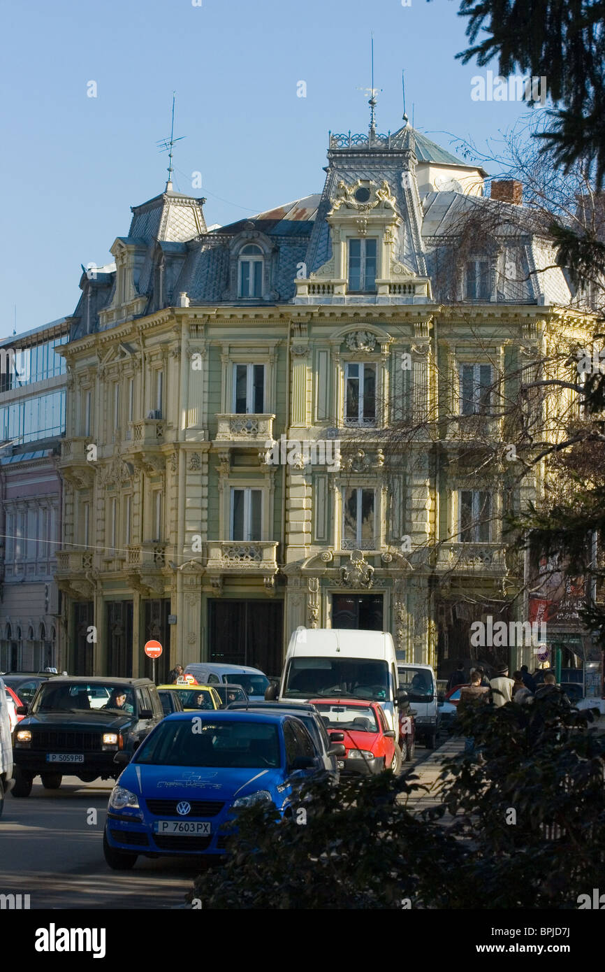 Russe, Ruse, vintage architecture, street traffic, Danube river ...