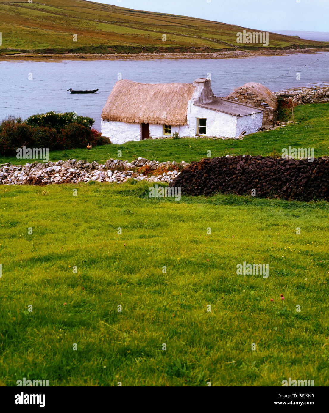Co Galway, Ireland, Irish Cottages Near Cleggan Stock Photo Alamy