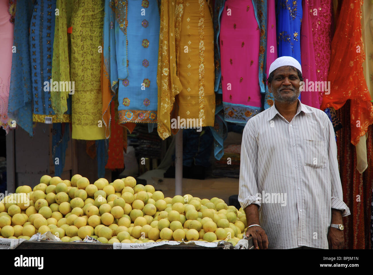 Muslim trader at a streetmarket near Charminar, Hyderabad, Andhra Pradesh, India, Asia Stock Photo