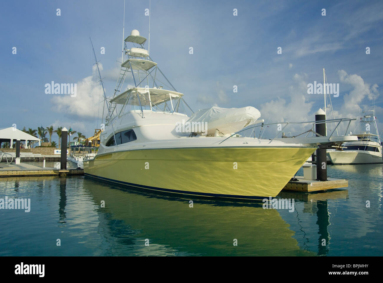 Luxury sport fishing boat flying hi-res stock photography and
