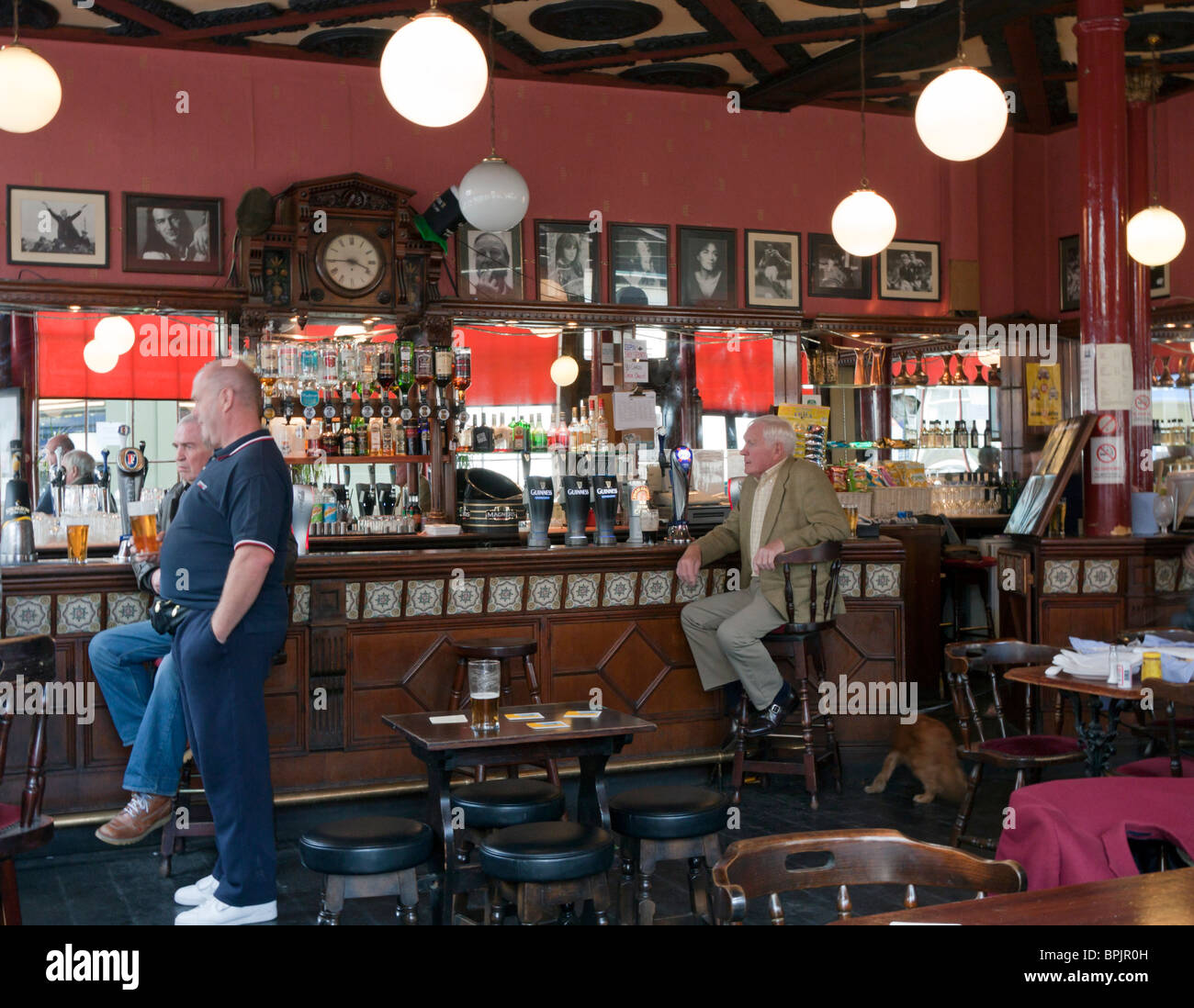 Oreillys High Resolution Stock Photography And Images Alamy Oreillys High Resolution Stock Photography And Images Alamy
