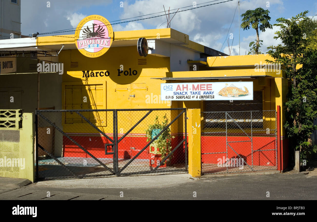 Roadside Cafe Snacks & Marco Polo Store, Flic en Flac,, Mauritius Stock  Photo - Alamy