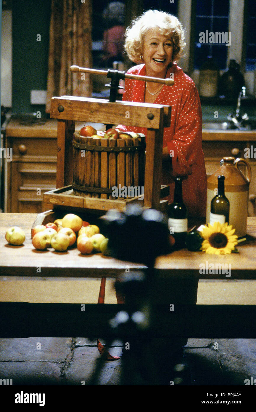 HELEN MIRREN CALENDAR GIRLS (2003 Stock Photo: 31148627 Alamy HELEN MIRREN CALENDAR GIRLS (2003 Stock Photo: 31148627 Alamy