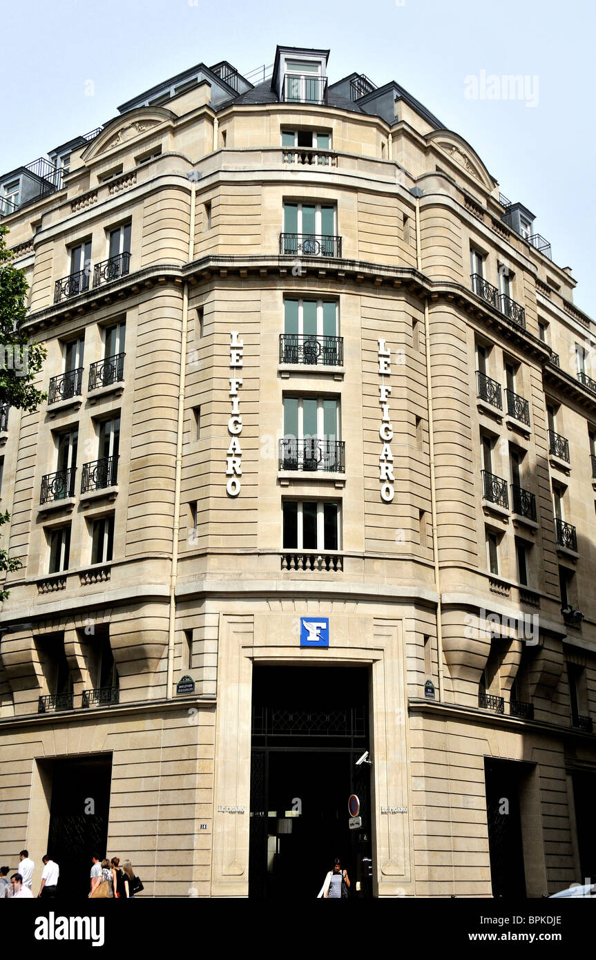 front door of Figaro newspaper, Paris, France Stock Photo Alamy