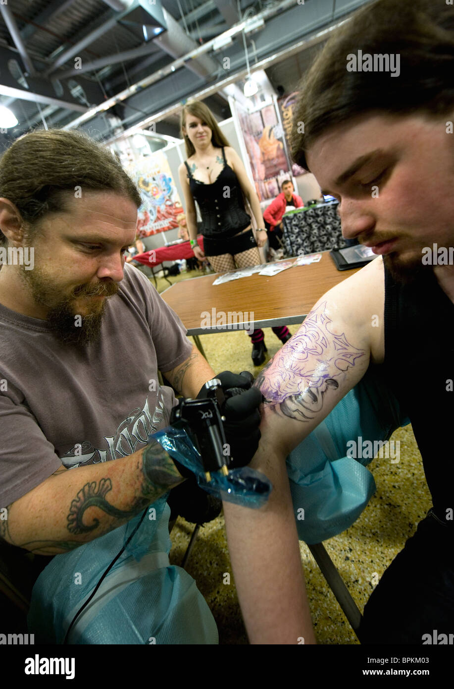 Discover more than 60 omaha tattoo convention best