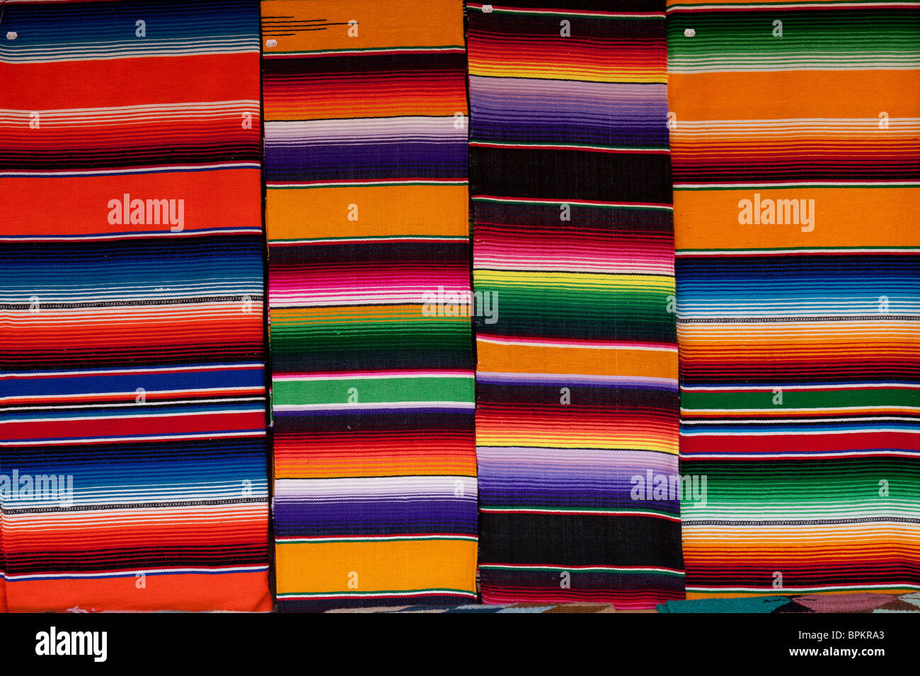Mexican blankets hires stock photography and images Alamy