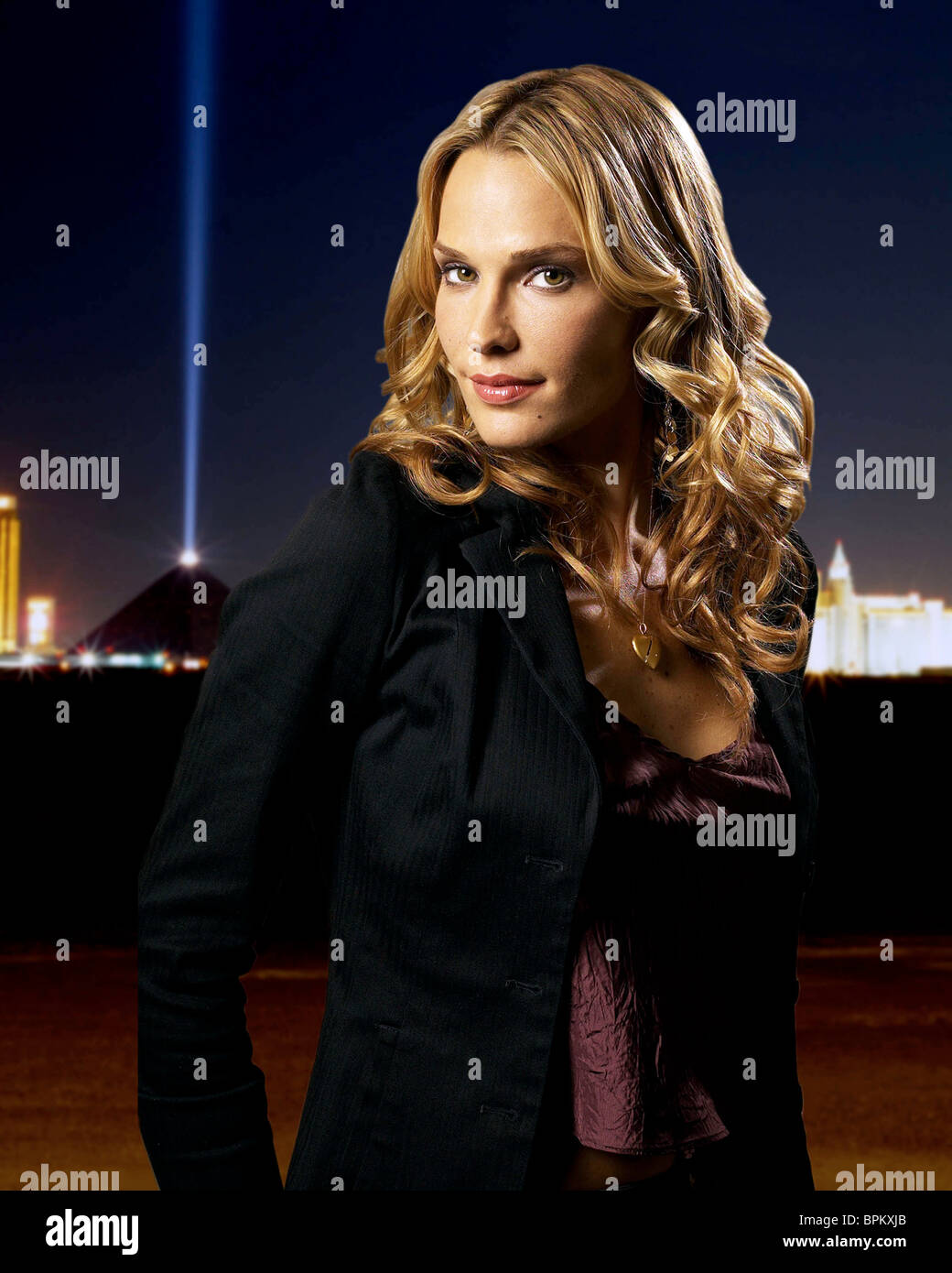 Watch Molly Sims USA 1 2001 video Watch Molly Sims USA 1 2001 video