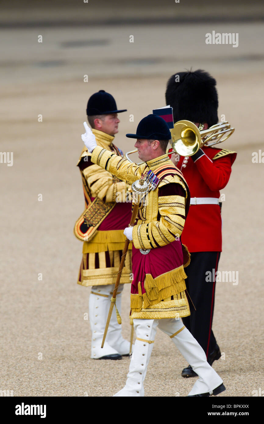 Irish guards drum major hires stock photography and images Alamy
