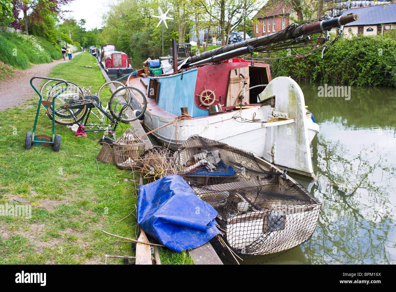 Old sailing barge moored on the & Avon canal in Devizes UK Stock Photo Alamy