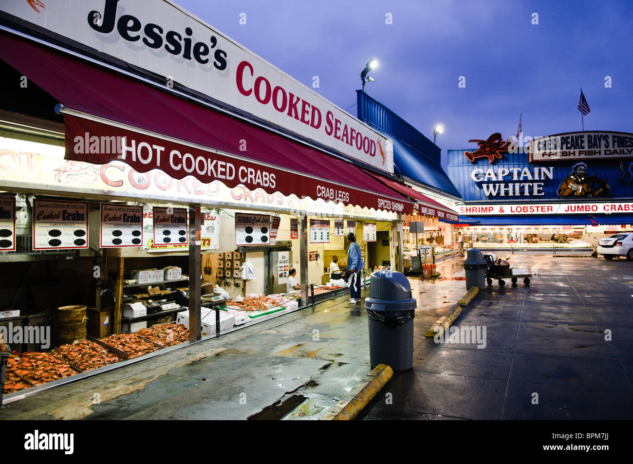 WASHINGTON DC, USA Night shots of Washington DC's Maine Avenue Fish