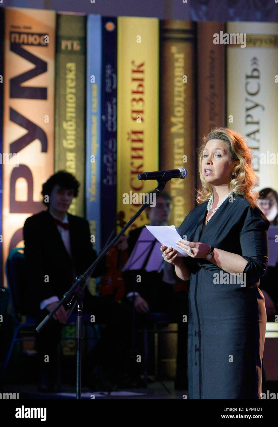 Russian Lady In Moscow High Resolution Stock Photography and Images Alamy