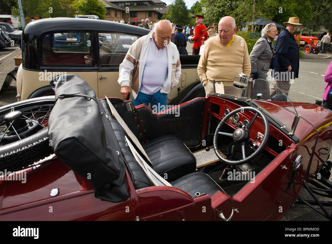 Enthusiasts at annual classic car show UK Stock Photo Alamy