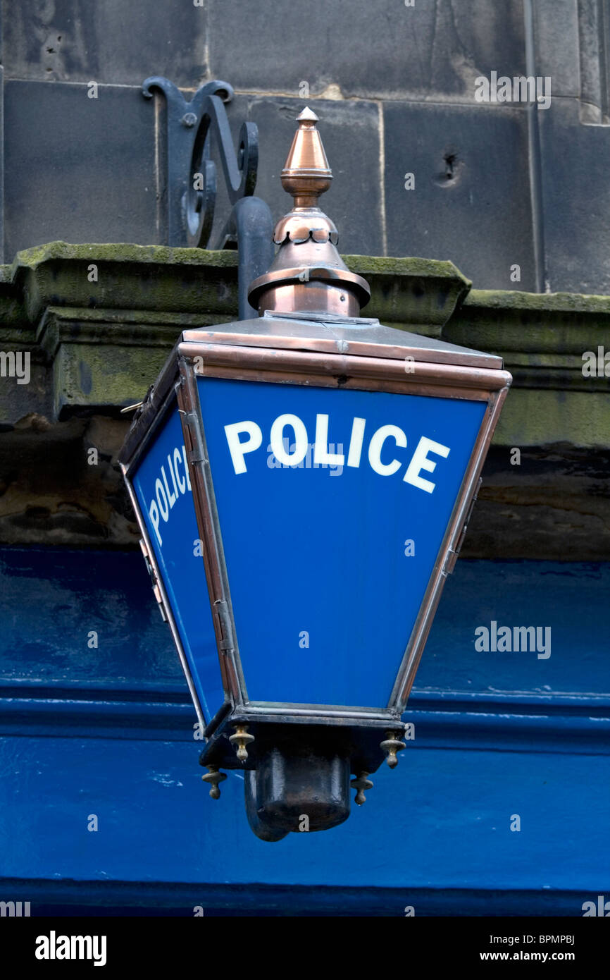 Iconic blue police station lamp on the Royal Mile, Edinburgh, Scotland Stock Photo