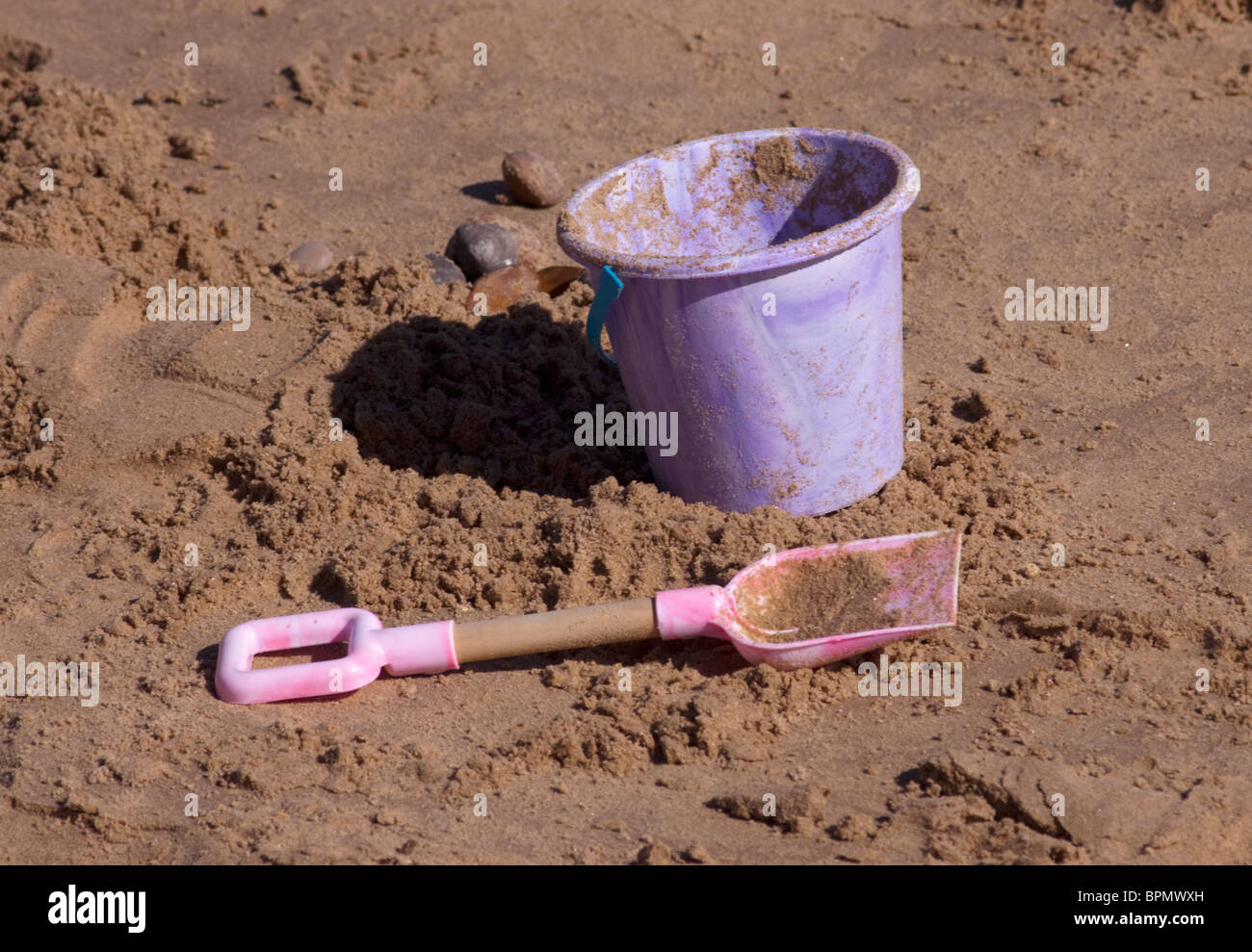 Bucket and spade spades hires stock photography and images Alamy