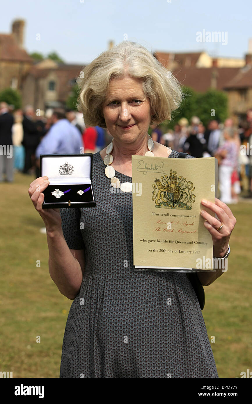 Commemorative Scroll and Elizabeth Cross medal given to the sister of