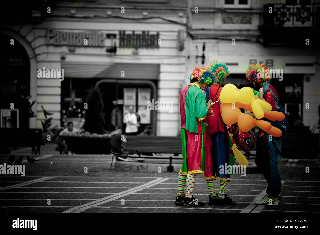 Group of clowns hi-res stock photography and images - Alamy
