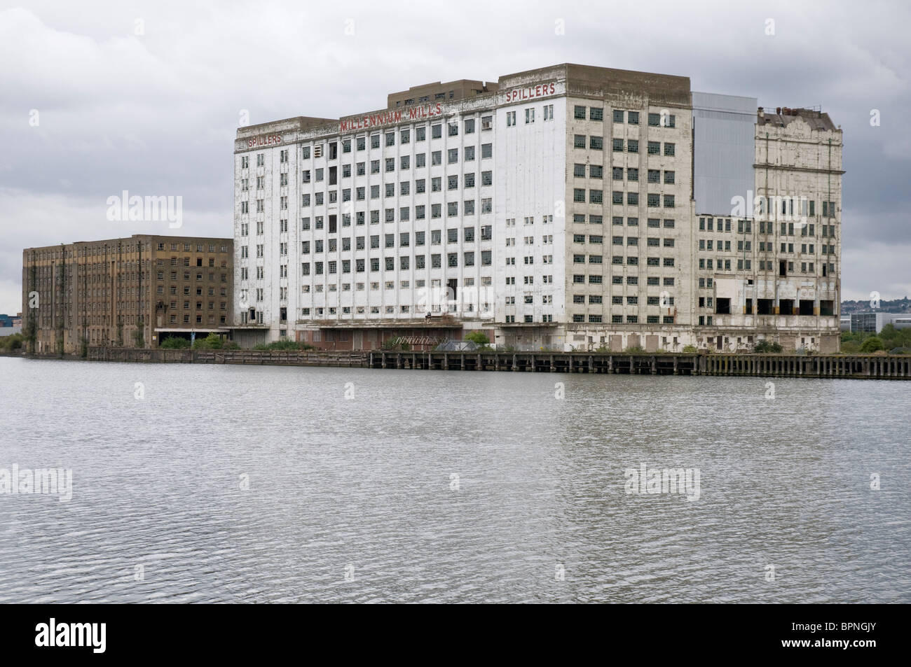 Spillers flour mills hires stock photography and images Alamy