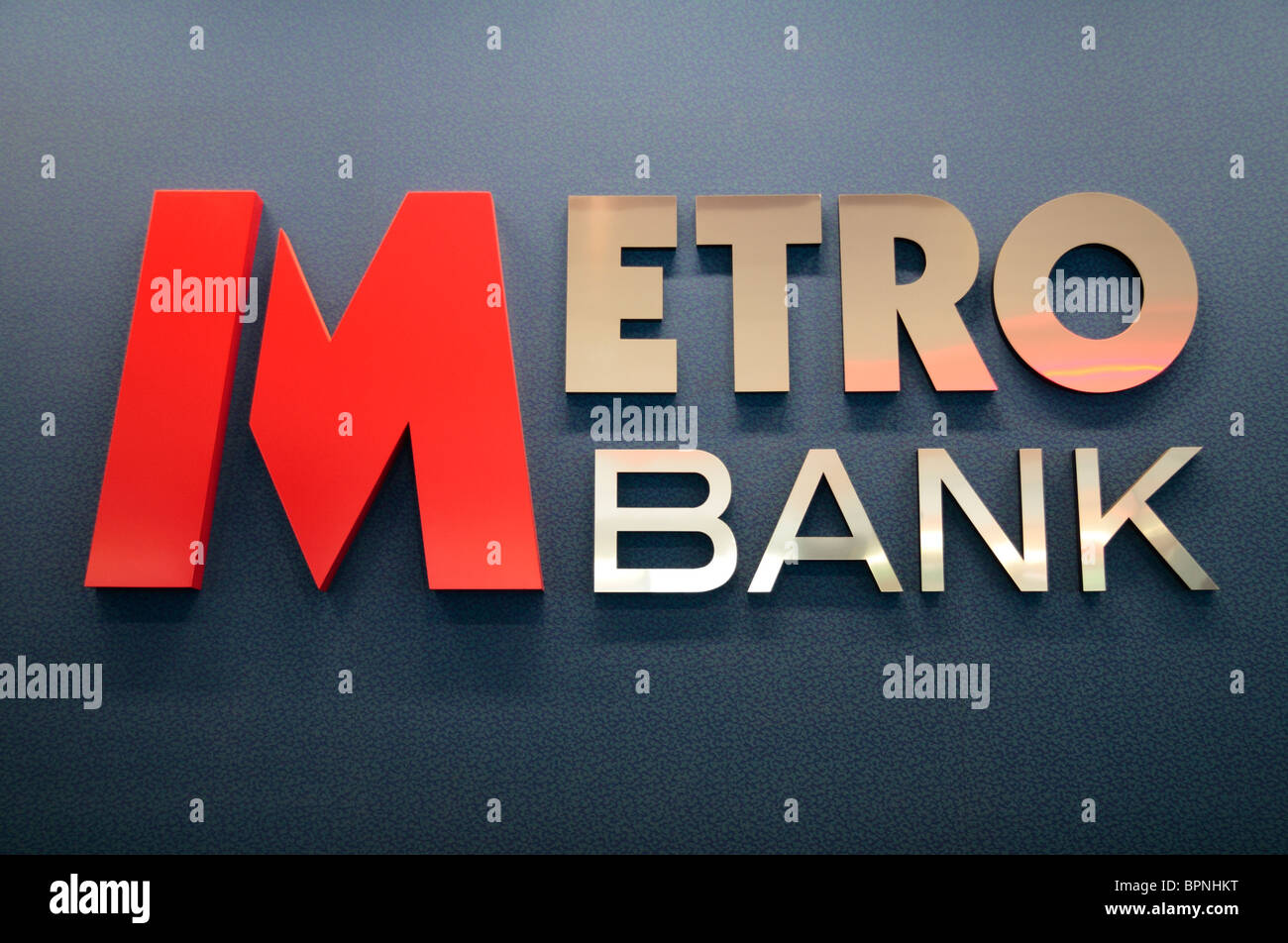 metrobank logo png