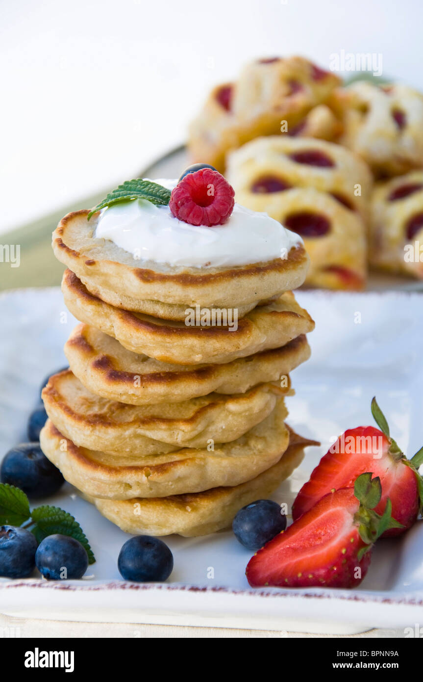 Pancakes with blueberries and raspberries Stock Photo - Alamy