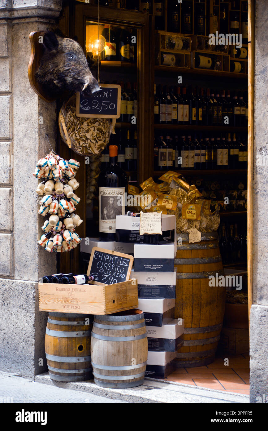 Grocery store siena italy hires stock photography and images Alamy