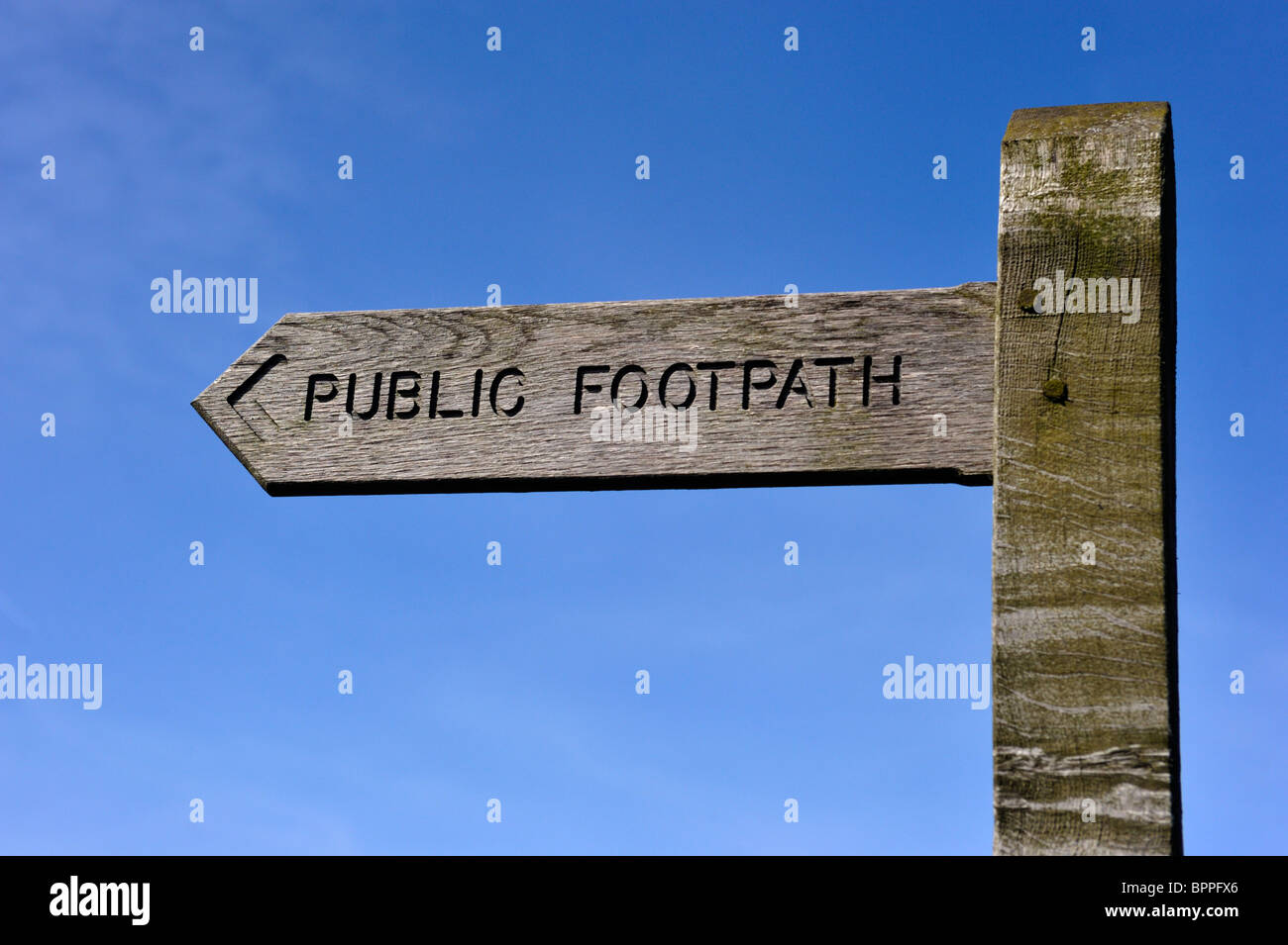 Public Footpath wooden fingerpost. Deepgill Farm, Mallerstang, Cumbria, England, United Kingdom, Europe. Stock Photo