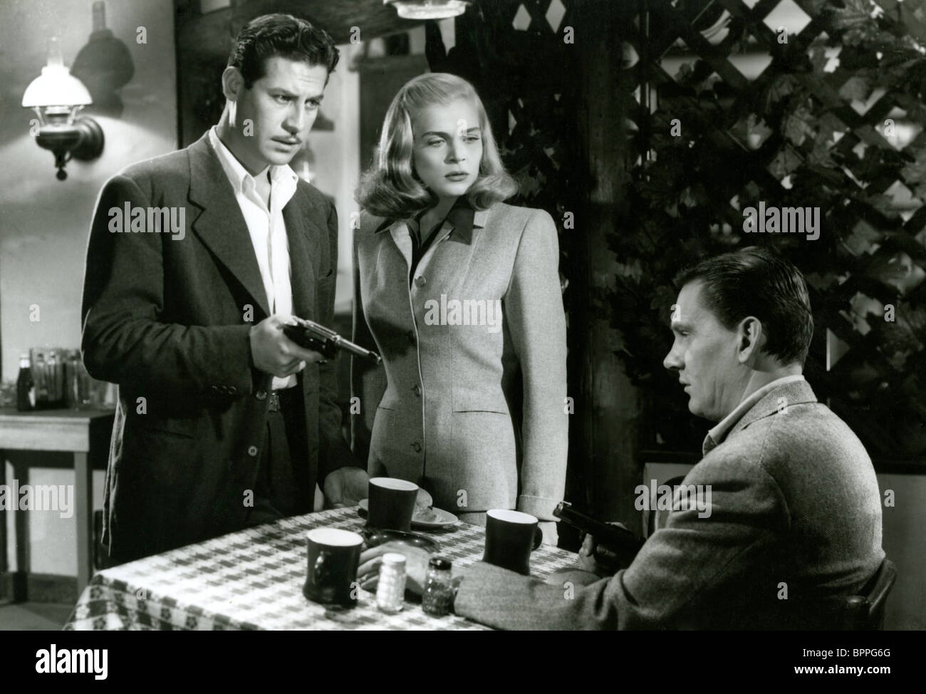 Desert fury 1947 burt lancaster hi-res stock photography and images - Alamy