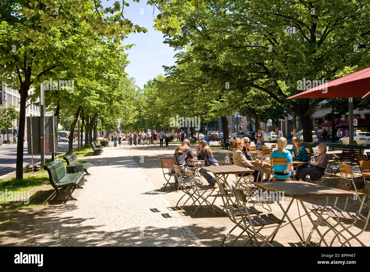 Unter den linden hi-res stock photography and images - Alamy