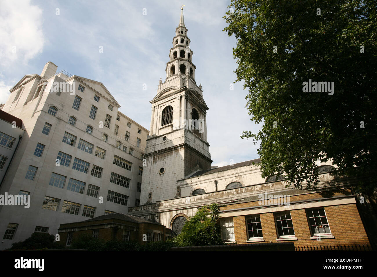 St Bride's Church on Fleet Street in the City of London is the spiritual home of printing and media. Photo:Jeff Gilbert Stock Photo